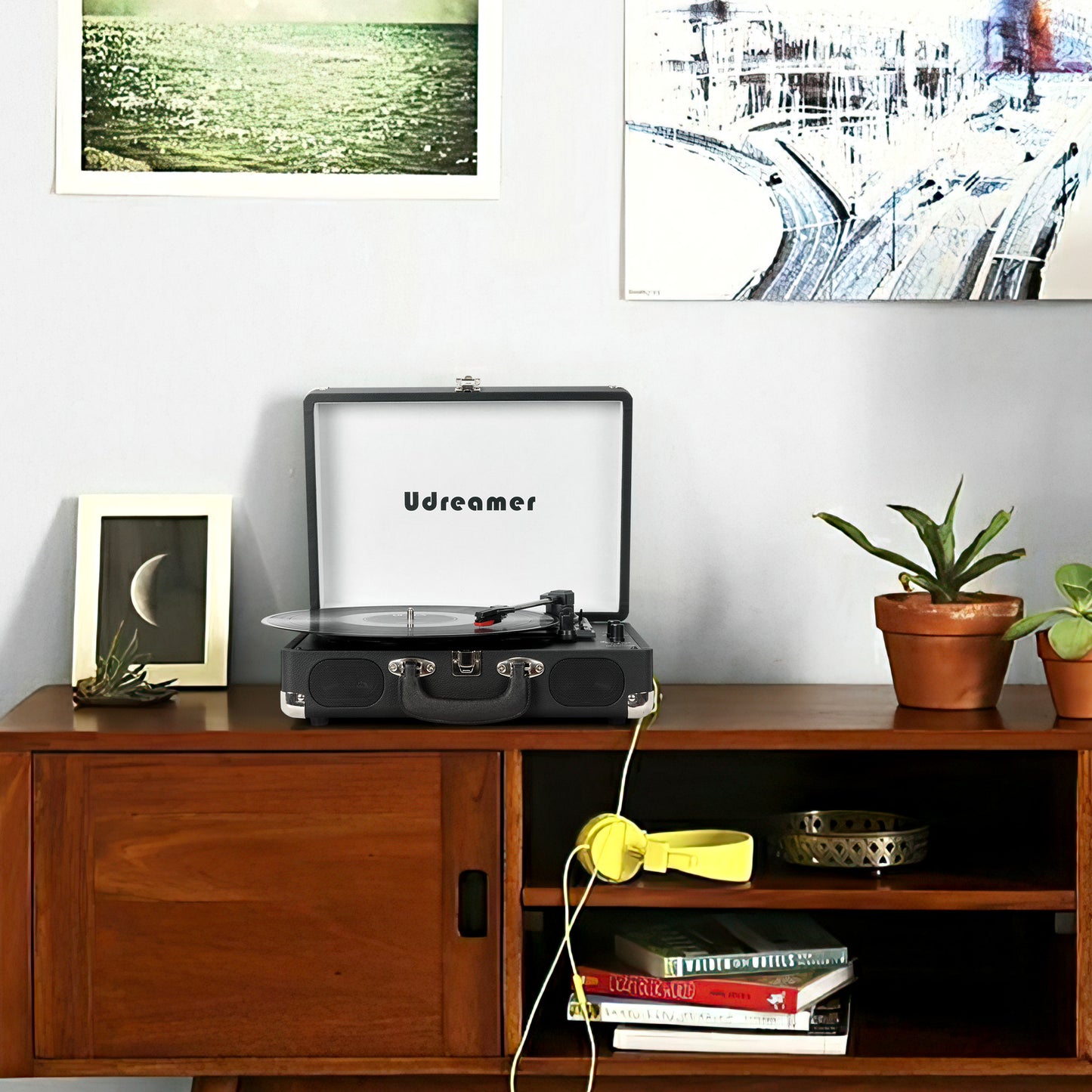 Udreamer Vinyl Record Player Turntable with Bluetooth,3-Speed Portable Vintage Audio Turntables,Black